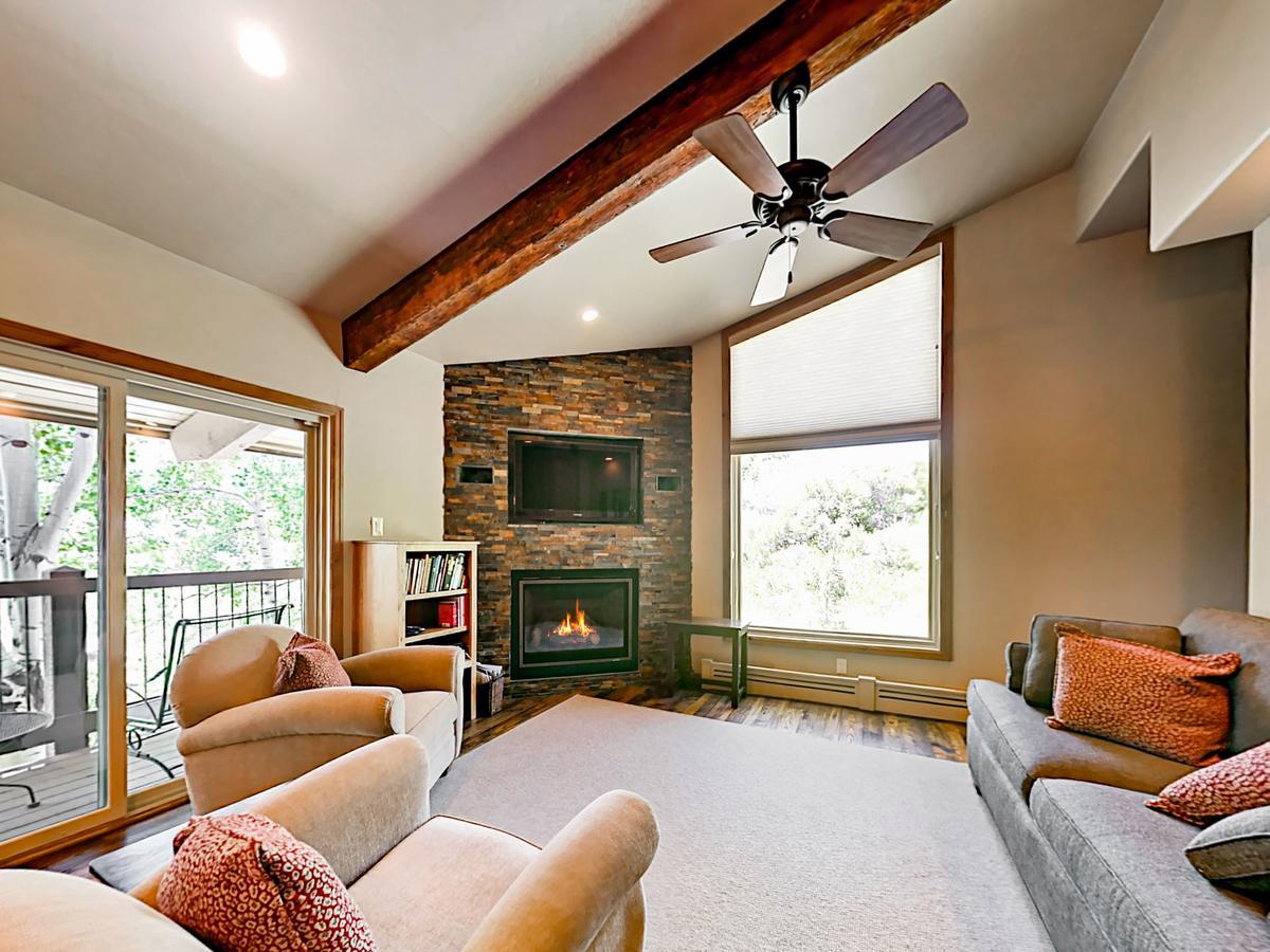 35 Upper Woodbridge Rd Condo Unit 19Ef Snowmass Village Exterior photo